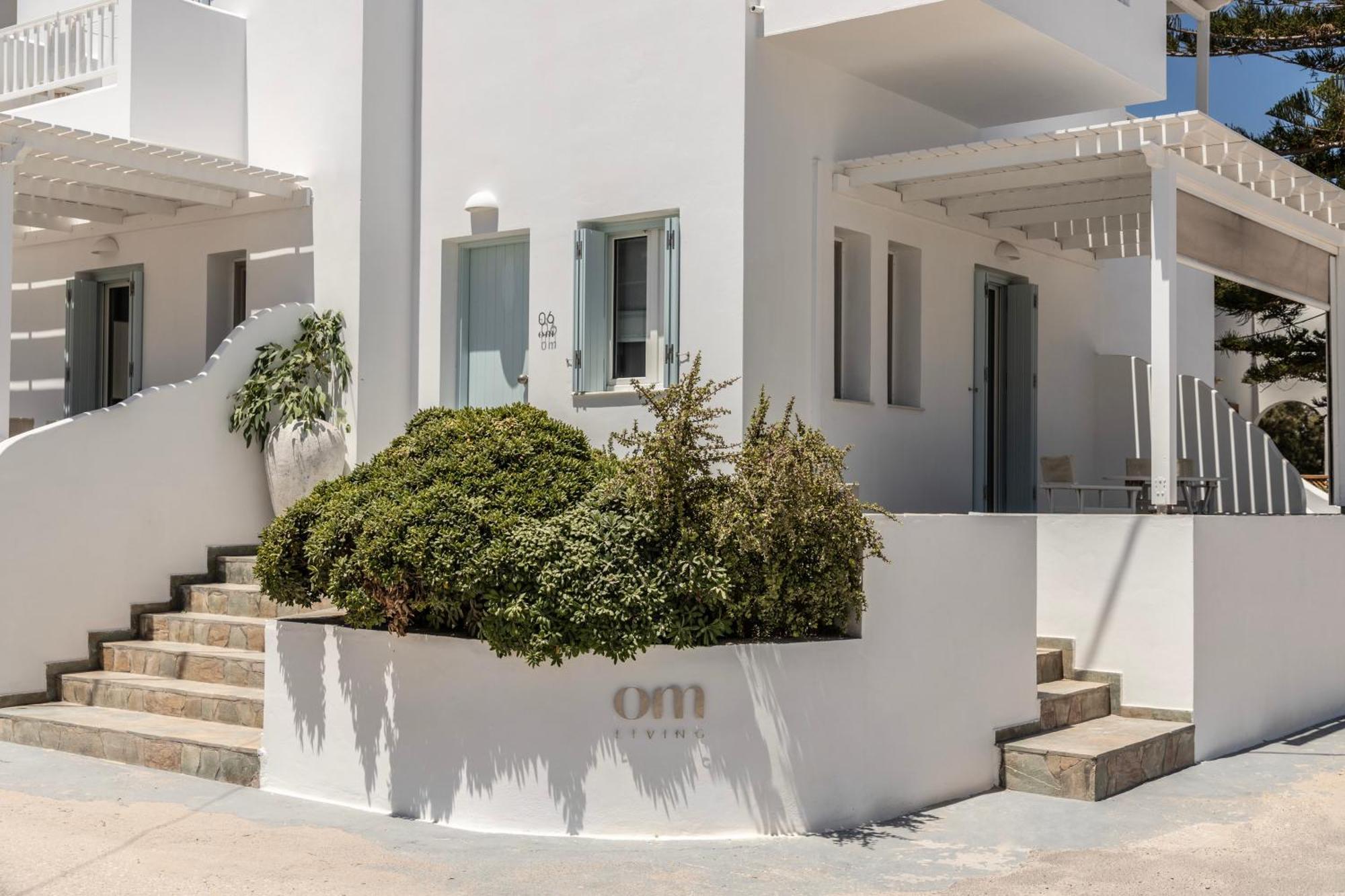Om Living Milos Pollonia Exterior photo